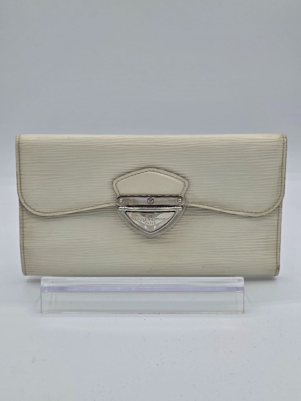 Louis Vuitton Eugénie Wallet | White Epi Leather | Silver Hardware | Authentic